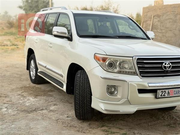 Toyota Land Cruiser 2012 for sale in Iraq - Al Dujayl